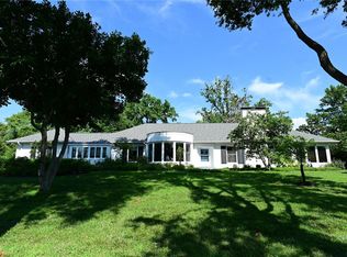 38 Godwin Ln, Saint Louis, MO