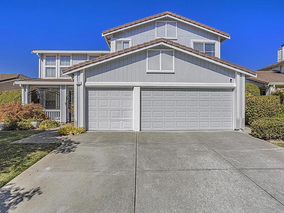 2nd image of 152 Hawkesbury Way