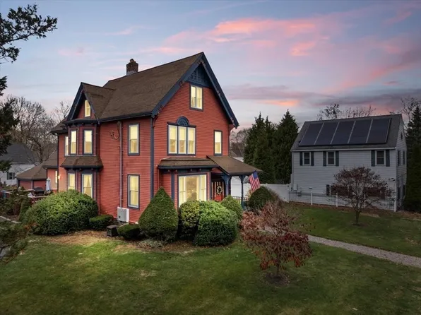 170 Pleasant St, Whitman, MA 02382