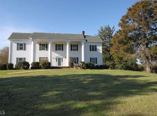 327 Cross Roads Ln, Carnesville, GA 30521