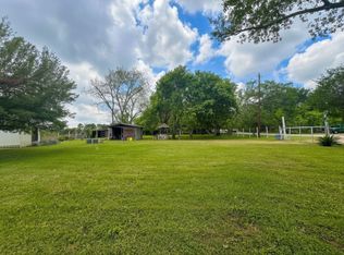 8925 Spruce St, Hitchcock, TX 77563