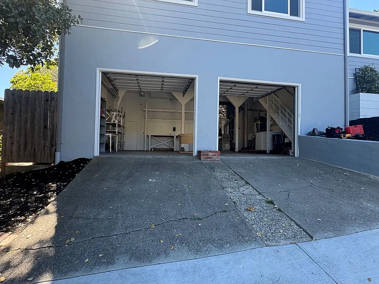 2 car garage & 2 car driveway
