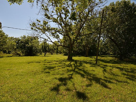 3rd image of 1129 N Fm 646