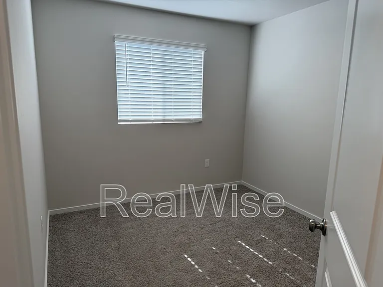 62755 Eagle Rd — Photo 34