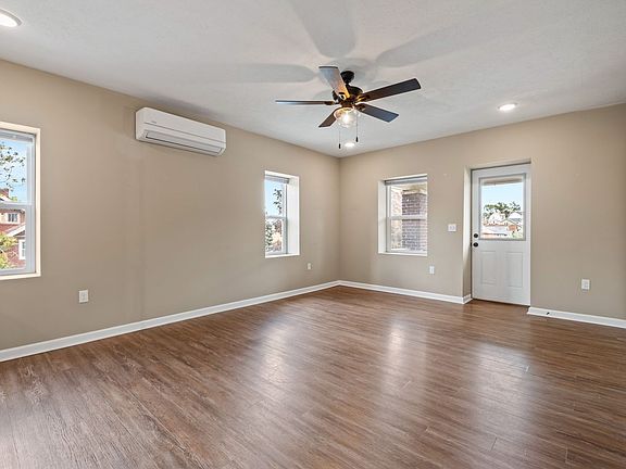 3rd image of 600 S 31st Ave