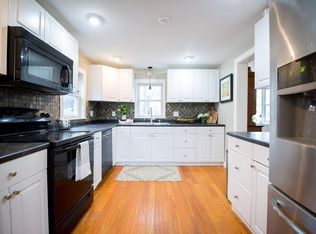 464 Chestnut St, Franklin, MA 02038