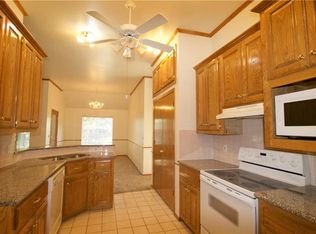 1201 Alexanders Trl, Edmond, OK 73012