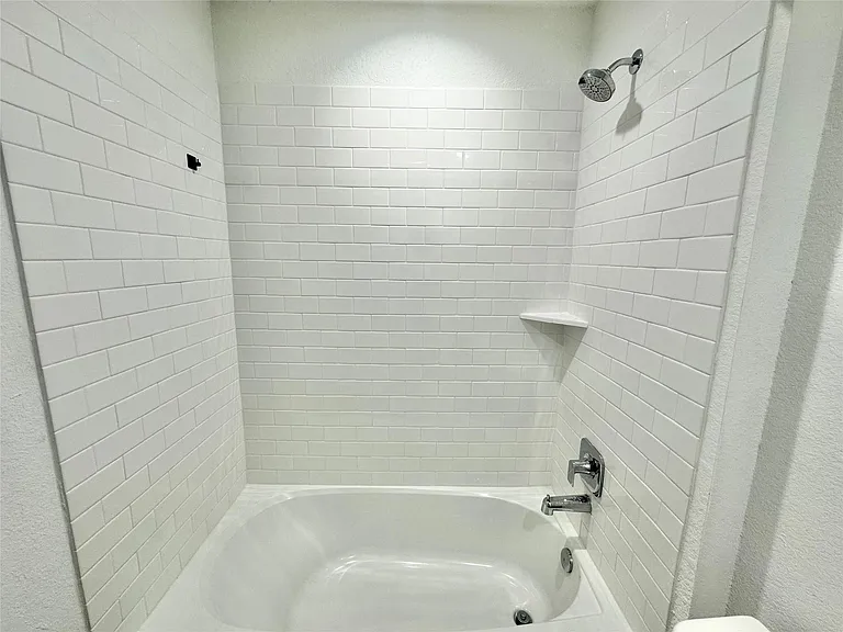 1107 Curly Angora Ct — Photo 17