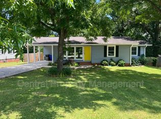 32 N Garden Cir, Greenville, SC 29615