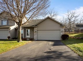 2447 Birn Hill Dr, Faribault, MN 55021