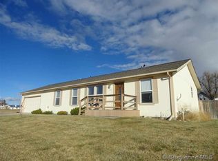 207 Abilene Loop, Burns, WY 82053