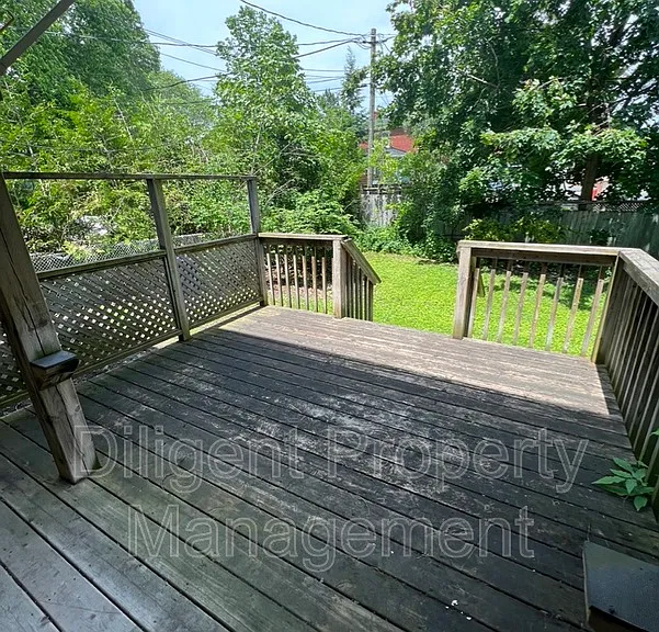 642 Bolivar St #MAIN FLOOR — Photo 12