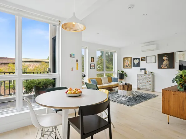 290 Powers Street image 3 of 15