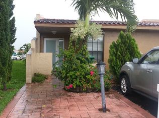 9320 SW 5th Ln, Miami, FL 33174