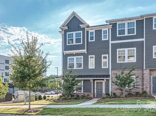 3926 Memorial Pkwy, Charlotte, NC 28217