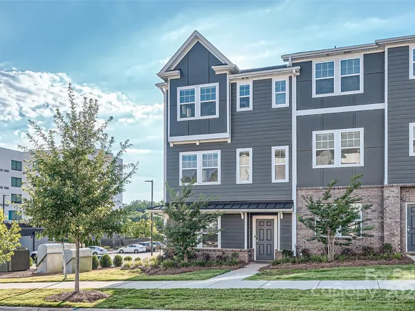 3926 Memorial Pkwy, Charlotte, NC 28217