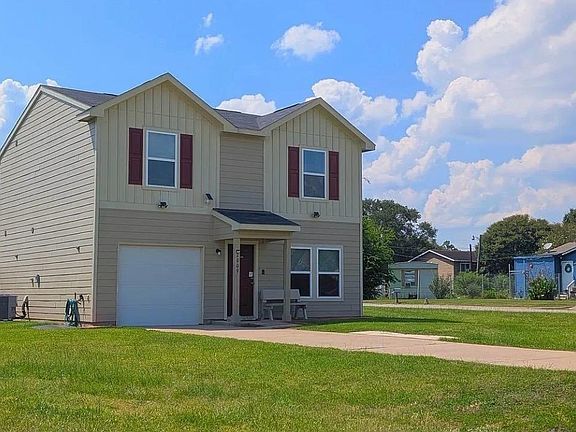 3rd image of 2009 6th St