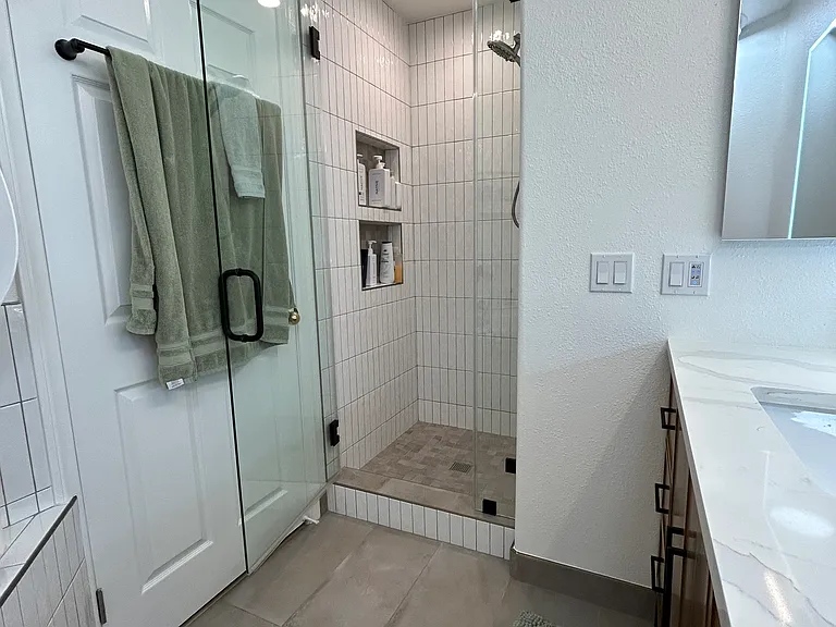 3460 S Centinela Ave — Photo 17