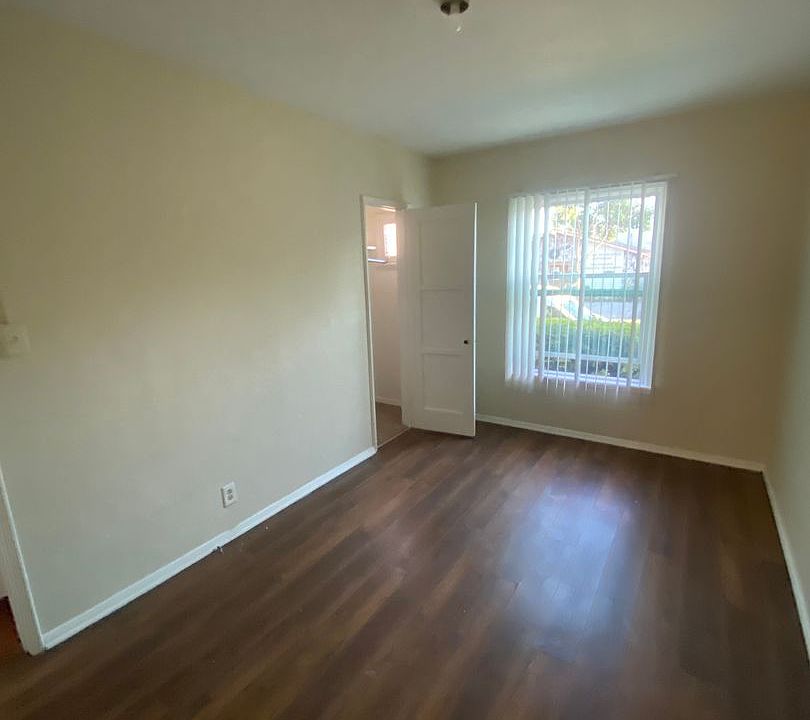 1st image of 203 Cypress Ave #1265
