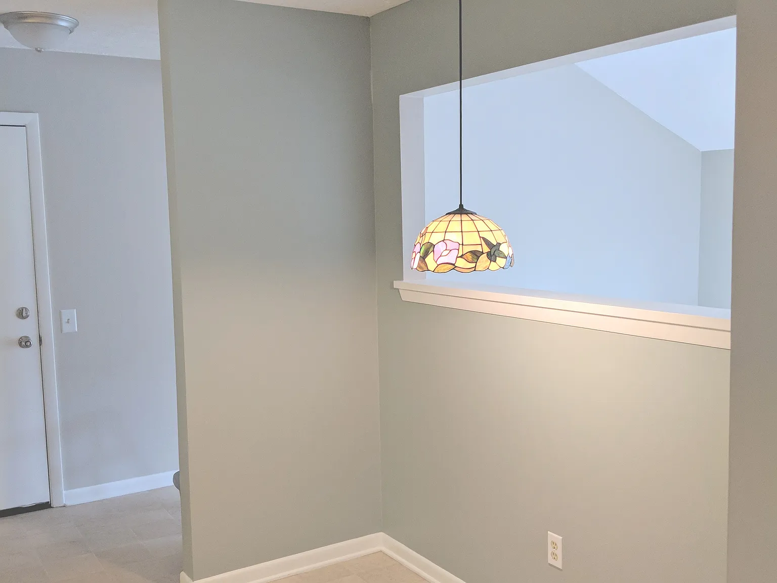 2 bed, 1395 sqft, $1,800 — Photo 2