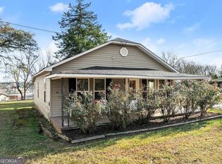 186 Midway Xing, Cornelia, GA 30531