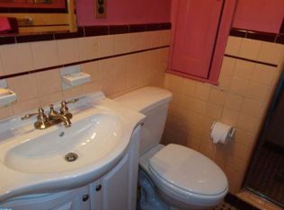 1515 W Chelten Ave, Philadelphia, PA 19126