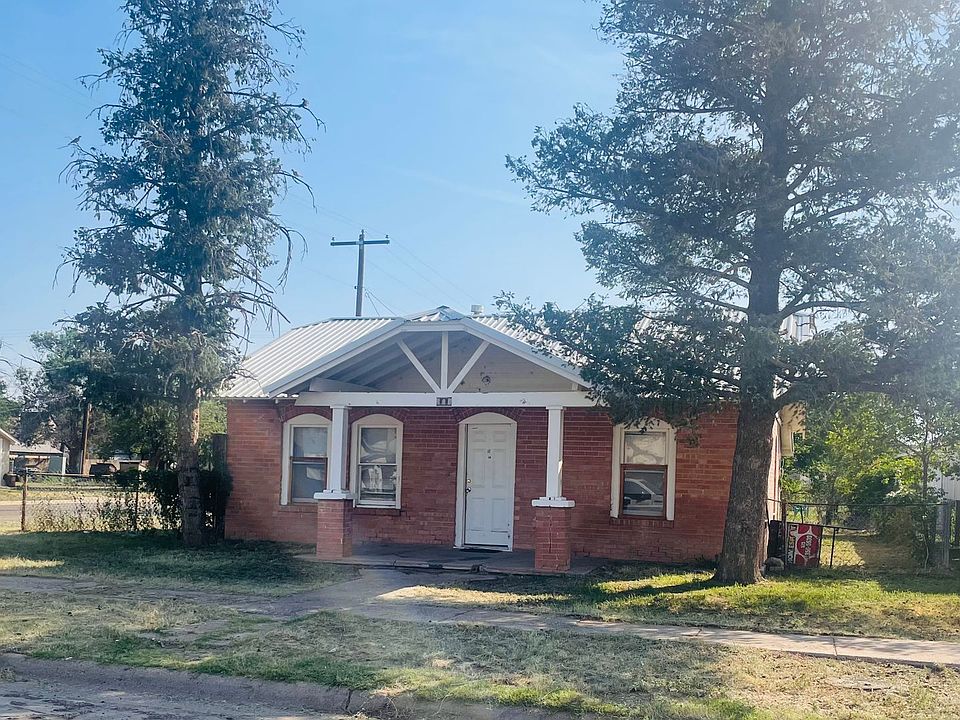 1st image of 901 S Avenue B