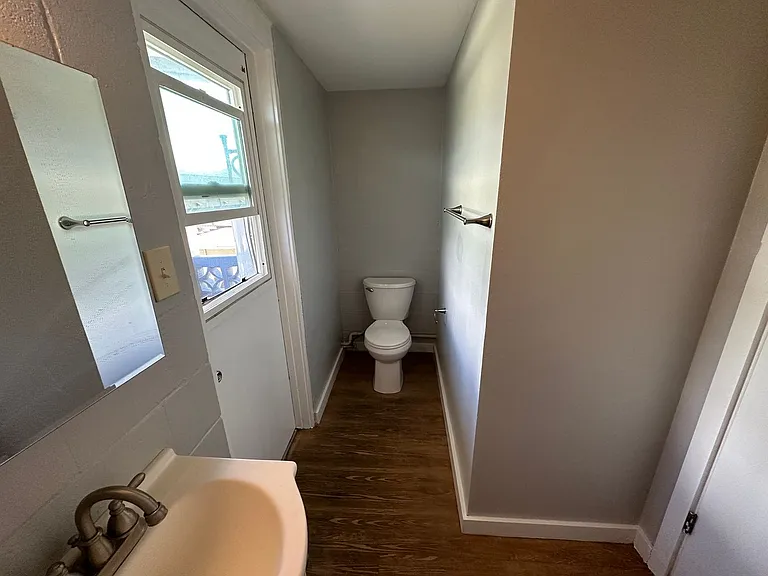 1832 Citron St — Photo 12