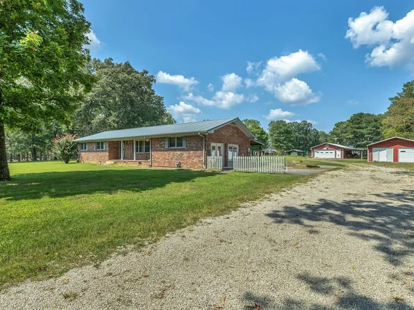 144 Stewart Ln, Estill Springs, TN 37330