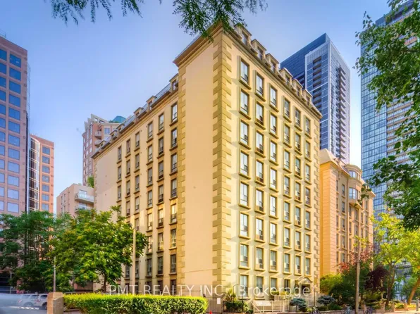 88 Charles St E #106, Toronto, ON M4Y 2W7