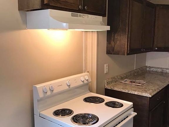 4th image of 4814 Lougean Ave