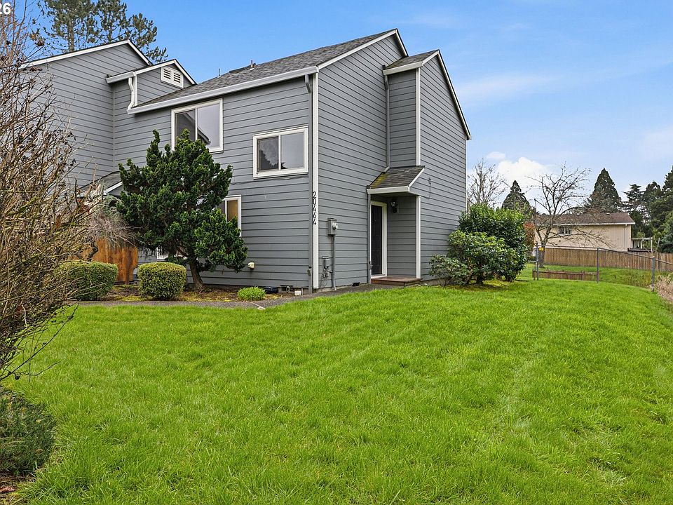 1st image of 20464 SW Rosa Dr