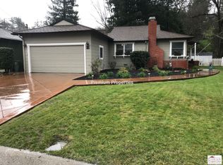 21 Maple Ln, Walnut Creek, CA 94595