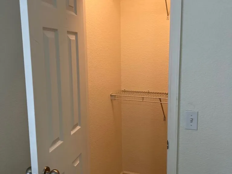 2146 Creekridge Point — Photo 17