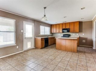 6037R Walleye Dr, Fort Worth, TX 76179