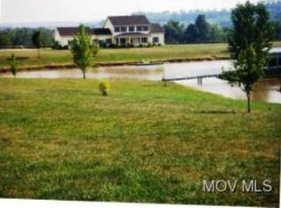 610 Goose Run Rd, Marietta, OH 45750