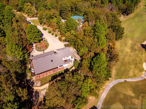 25102 Oaktree Ct, Kansas, OK 74347