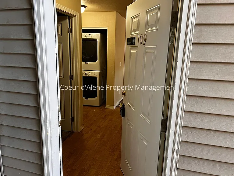 322 N Promenade Loop #B109 — Photo 3