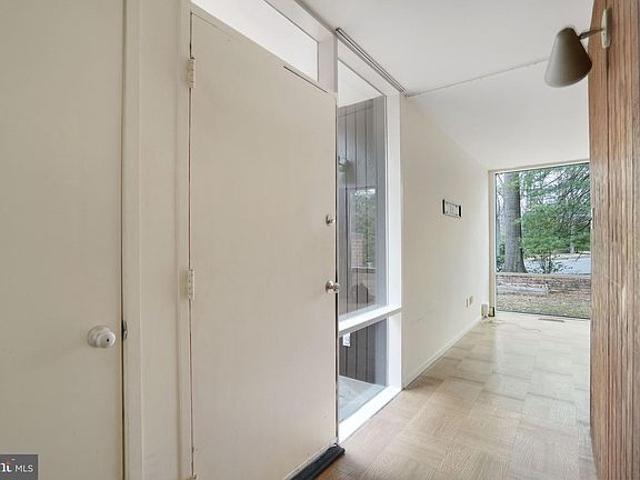 3rd image of 7711 Elba Rd