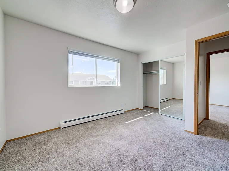 Mountain View Apartment Homes — Photo 7