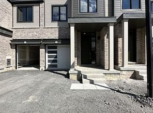 50 Sorbara Way W, Whitby, ON L1M 0L9