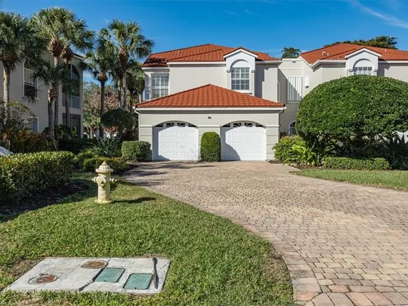 1575 Clermont DR #N-201, NAPLES, FL 34109