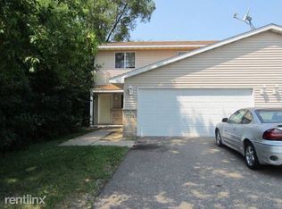 7736 Silver Lake Rd, Saint Paul, MN 55112