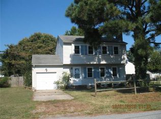 17 Smith Ln, Newport News, VA 23601