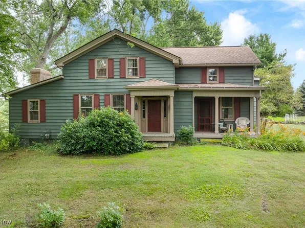 13130 Williamsburg Ave NW, Uniontown, OH 44685