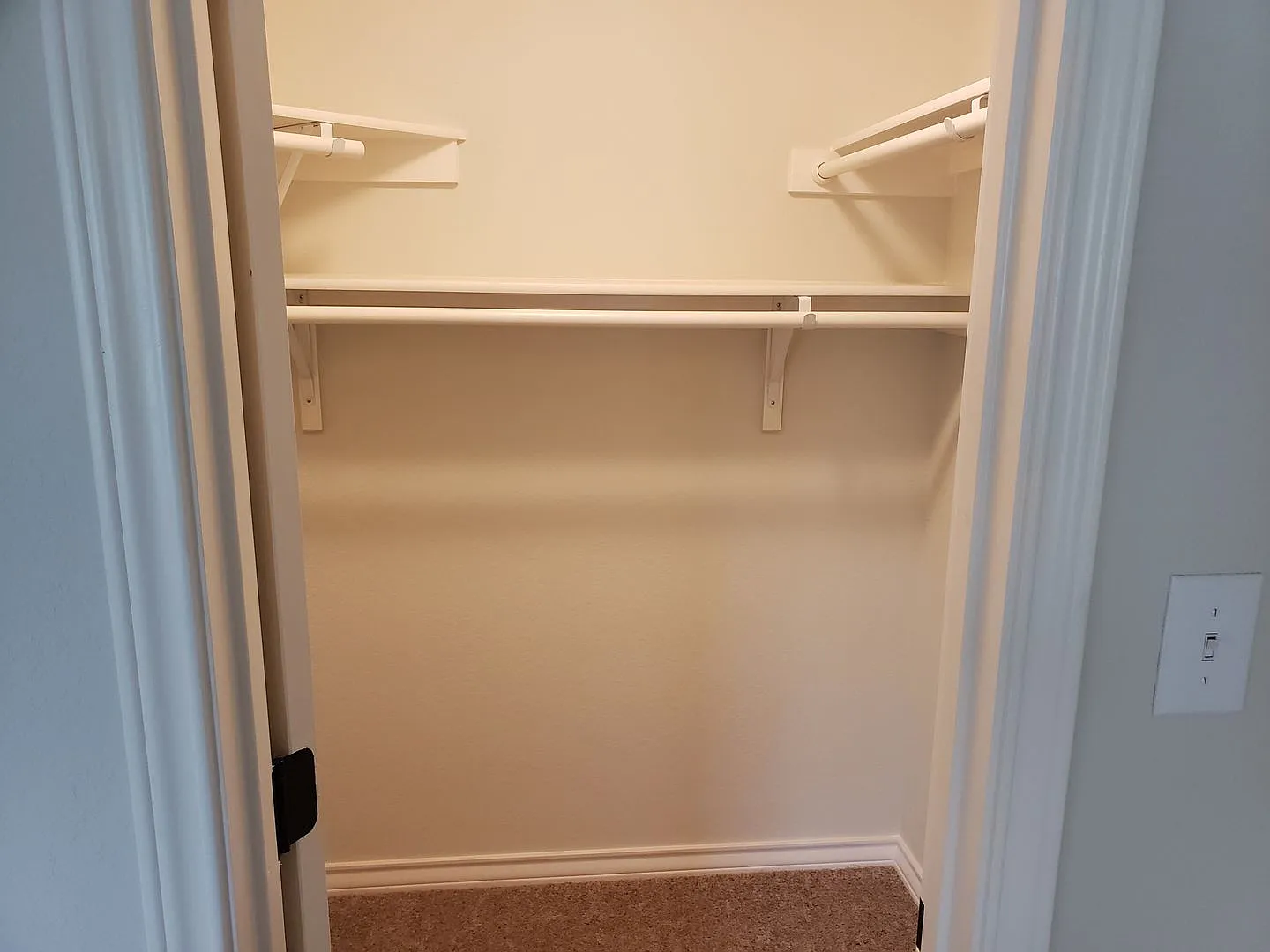 Town home for rent — Photo 3