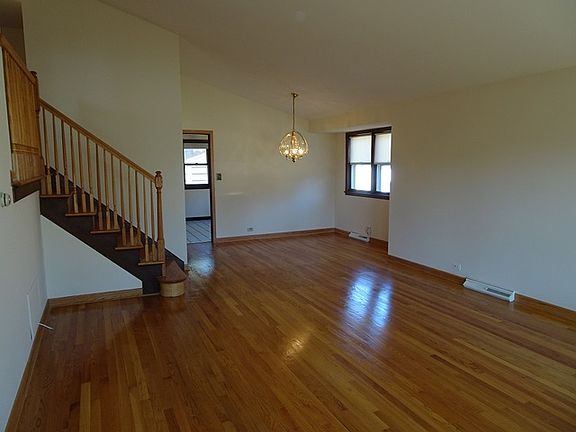 2nd image of 10600 Lavergne Ave