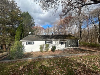 17 Patton Avenue, Seymour, CT, 06483