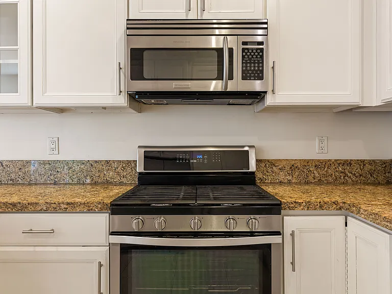 11831 Avon Way #202 — Photo 5
