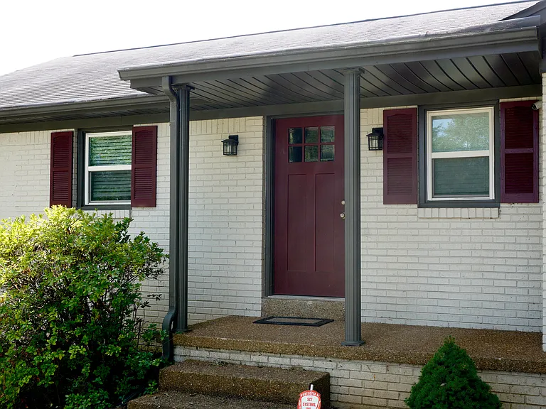 721 Maynard Ln — Photo 4